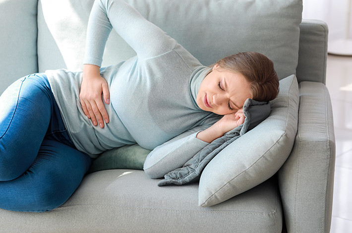 Препарат обволакивает стенки кишечника, защищая слизистую