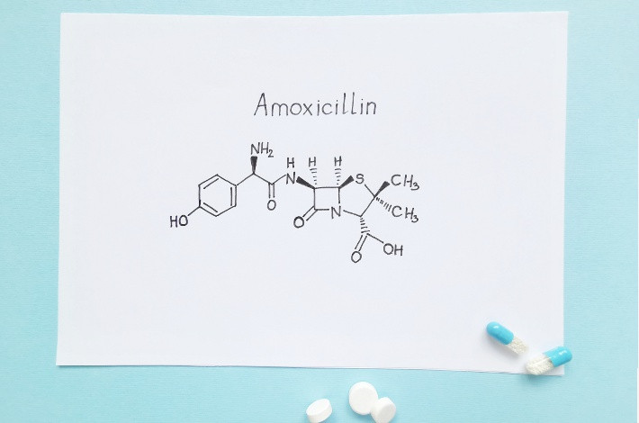 В составе Экоклава амоксициллин и соль клавулановой кислоты.