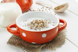 Рисово-гречневая каша с изюмом для детей