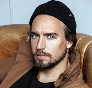 Пётр Романов