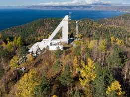 Телескоп на дне Байкала ловит частицы-призраки из космоса. Сюжет фантастического фильма? Нет! Наша реальность