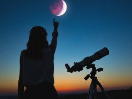 Погнали на Луну!? Российские учёные строят сверхтяжёлую ракету