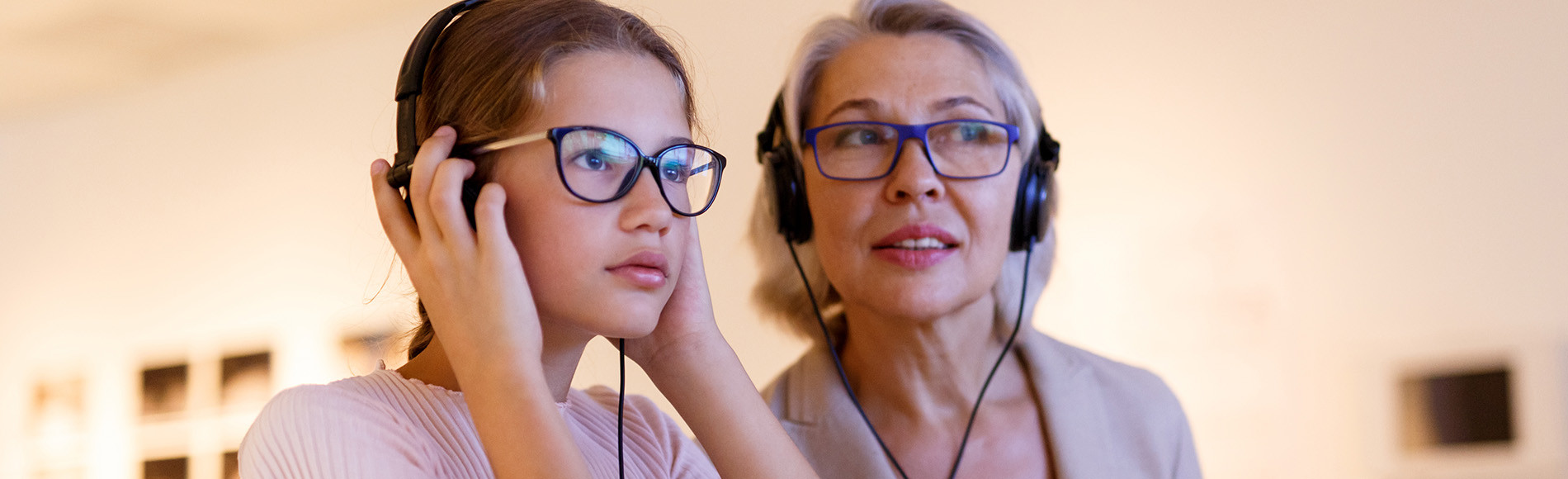 На экскурсию в наушниках