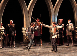 Россия театральная: какие спектакли нельзя пропустить