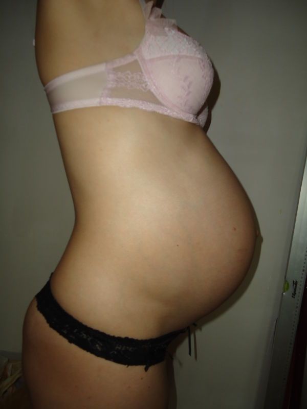 38 недель опустился живот. Живот опустился картинка. Опустился живот при беременности.